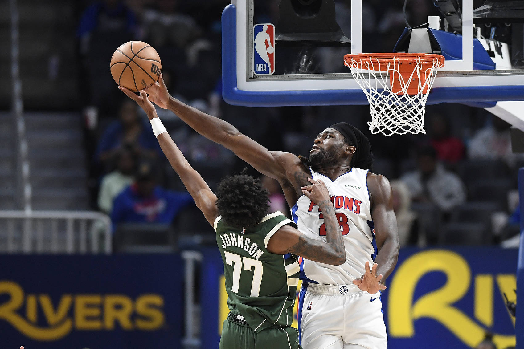 包含字母哥新星战术调整表现惊艳,掘金未来可期!的词条