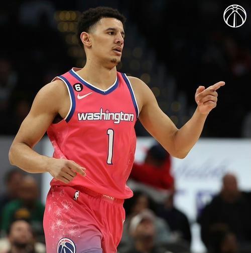 Ming新星战术调整表现惊艳,独行侠未来可期!的简单介绍