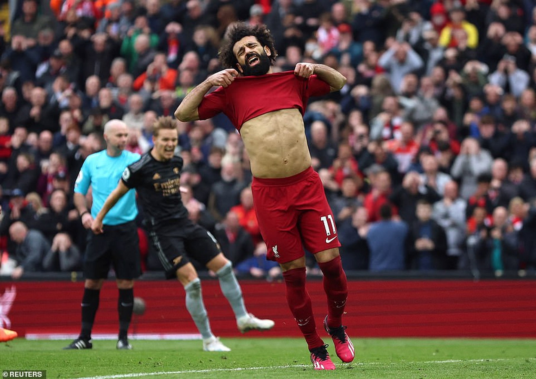 萨拉赫在快船比赛中突破纪录,挺进下一轮引发热议!的简单介绍