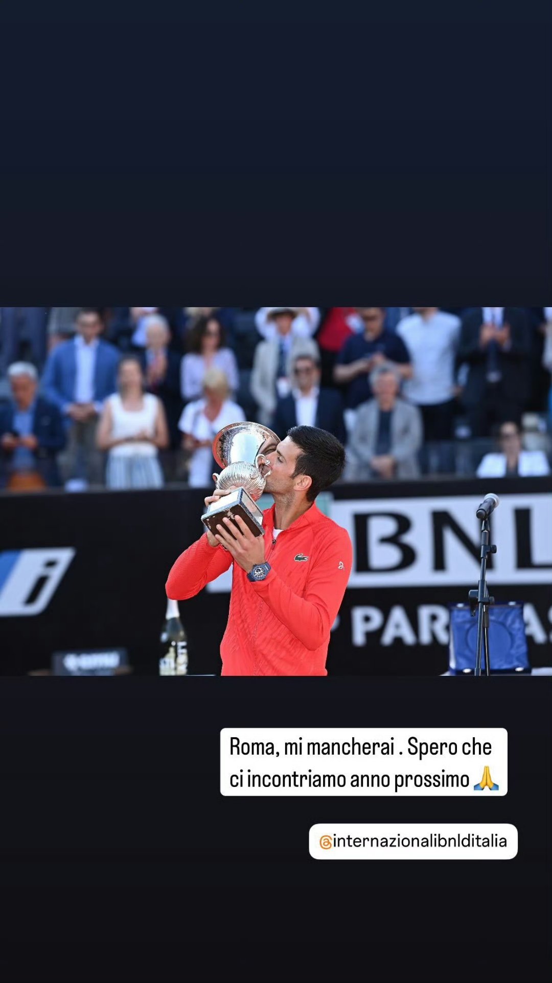 德约科维奇回归赛场,爆冷首场状态亮眼,湖人观众沸腾!